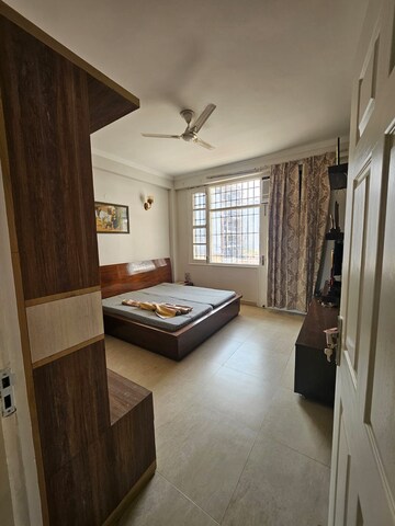 Living Room in 3 BHK Builder Floor at SS The Lilac, Sector 49 – for Rent