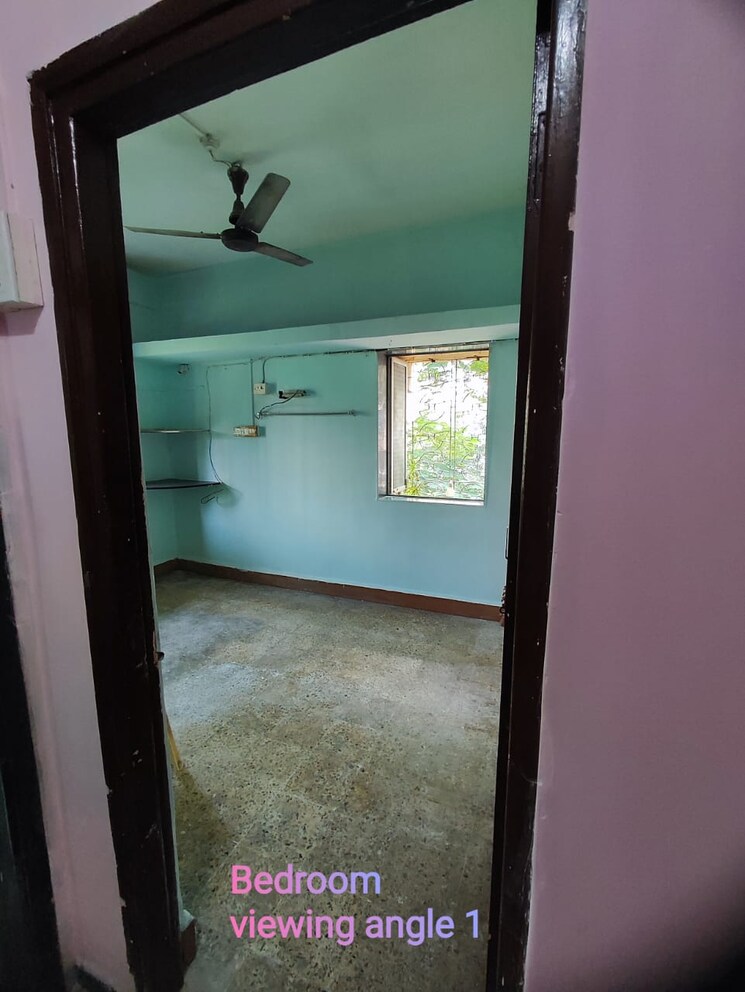 Room, thane west 1 Bedroom 375 Sq.Ft. Apartment In Thane West Thane 8172512