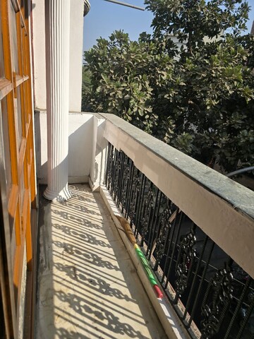 Balcony in 2.5 BHK Builder Floor at Kalkaji – for Rent