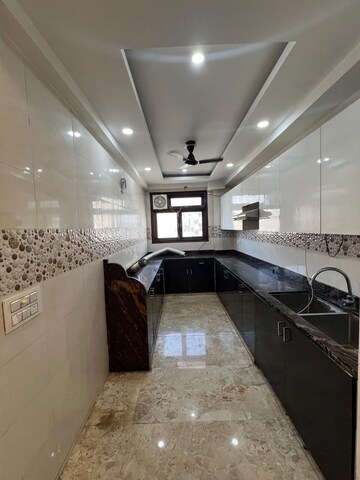 Kitchen in 3 BHK Apartment at Sector 46 – for Rent