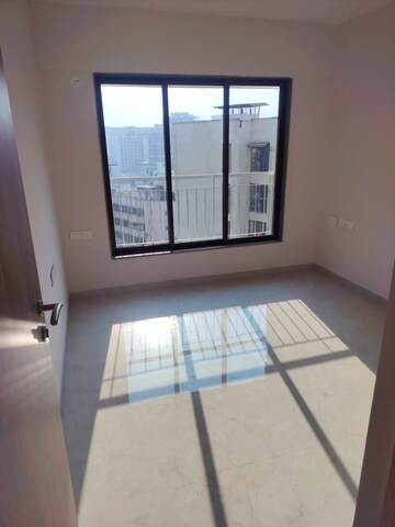 Room in 2 BHK Apartment at Sanket Solitaire Aawas, Chembur – for Rent