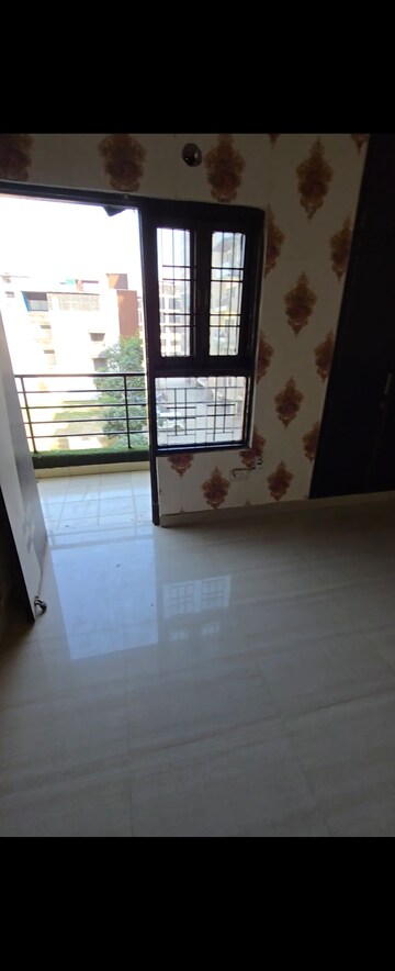 Room in 2 BHK Apartment at Sangwan Heights, Raj Nagar Extension – for Rent