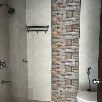 Bathroom in 2 BHK Builder Floor at Unitech Nirvana Country Cedar Crest, Sector 50 – for Rent