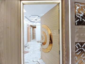 Bathroom in 3 BHK Apartment at Smart World Gems, Sector 89 – for Sale