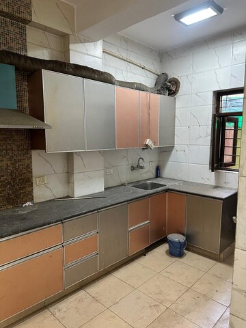 Kitchen in 3 BHK Apartment at Gardenia Golf City, Sector 75 – for Sale