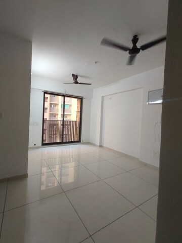 Room in 3 BHK Apartment at Gala Marigold, Bopal – for Sale