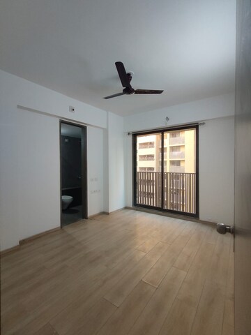 Room in 3 BHK Apartment at Gala Marigold, Bopal – for Sale