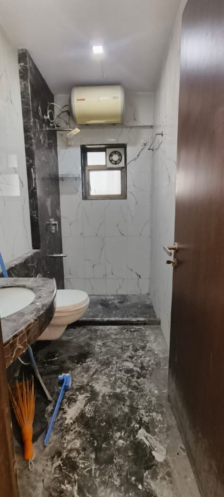 Bathroom, textila-chs 2 Bedroom 760 Sq.Ft. Apartment In Prabhadevi Mumbai 8172583