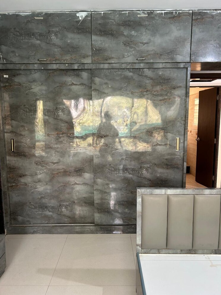 Bathroom, dgs-sheetal-dharmaraj 2 Bedroom 615 Sq.Ft. Apartment In Malad West Mumbai 8172636