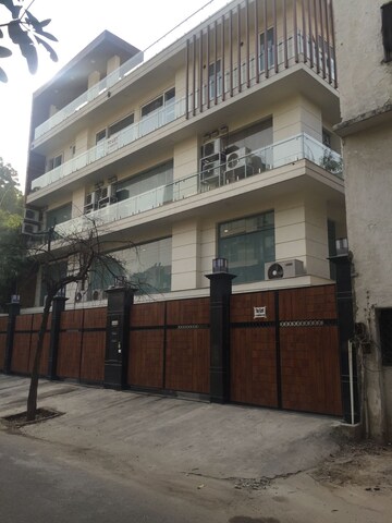 4 BHK Builder Floor – Exterior View View at Defence Colony - for Rent