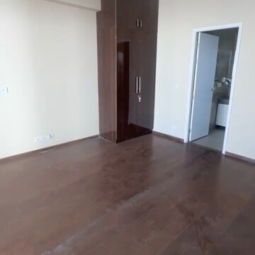 Room in 3 BHK Apartment at M3M Merlin, Sector 67 – for Rent