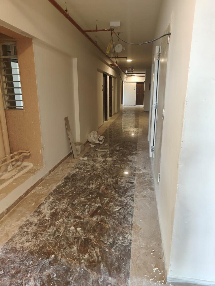 Other, oshiwara 2 Bedroom 560 Sq.Ft. Apartment In Oshiwara Mumbai 8172709