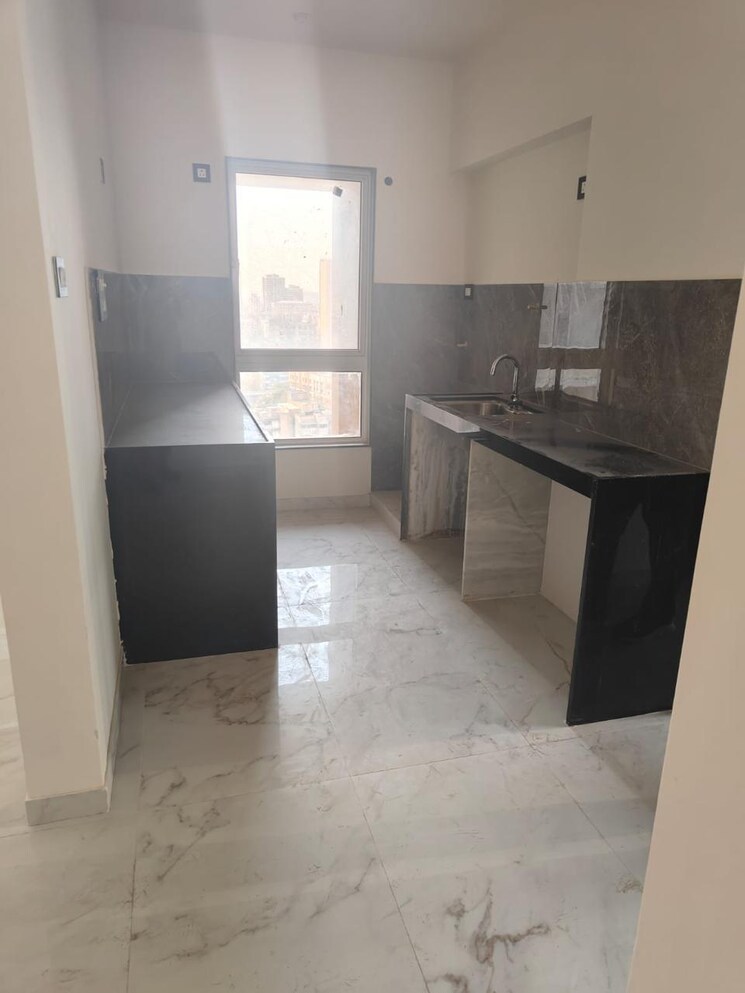 Kitchen, oshiwara 2 Bedroom 560 Sq.Ft. Apartment In Oshiwara Mumbai 8172709