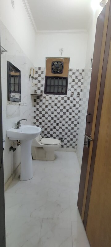 Bathroom in 2 BHK Builder Floor at Uttam Nagar – for Rent