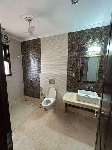 Bathroom in 1 RK Builder Floor at RWA Residential Society, Sector 40 – for Rent