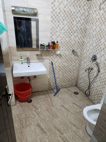 Bathroom in 3 BHK Apartment at Sector 45 – for Rent