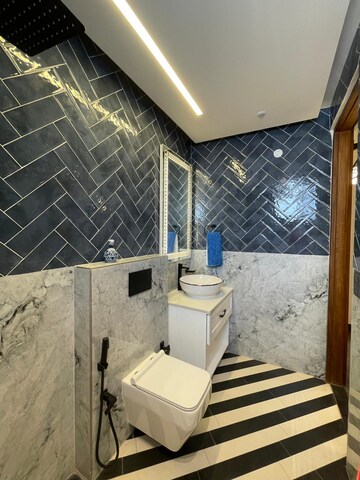 Bathroom in 2 BHK Builder Floor at Uttam Nagar – for Rent
