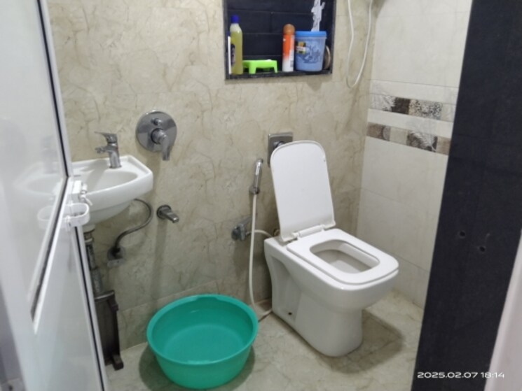 Bathroom, vinayak-viniyog-chs 2 Bedroom 544 Sq.Ft. Apartment In Goregaon West Mumbai 8172749