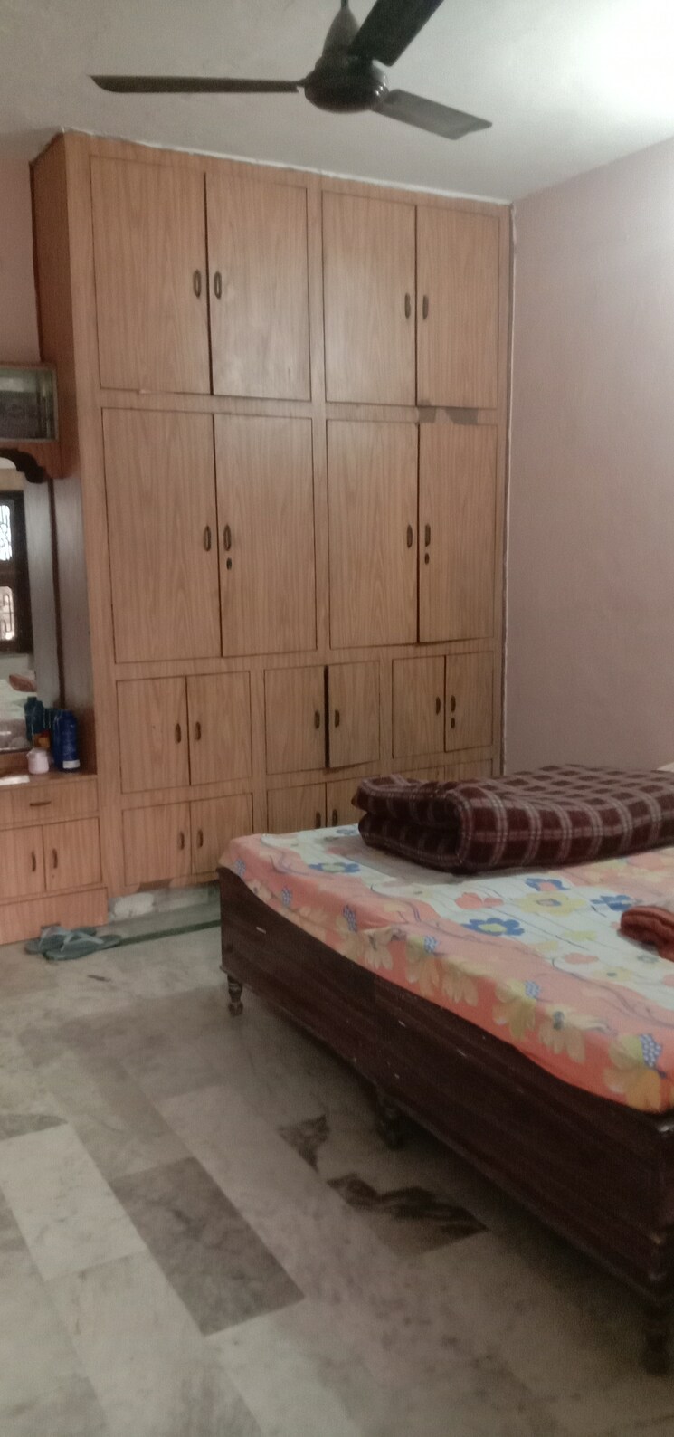 Bedroom, e block shastri nagar 6 Bedroom 185 Sq.Yd. Independent House In E Block Shastri Nagar Ghaziabad 8172793