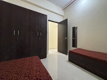 Room in  Pg at Mitha Nagar – for Rent