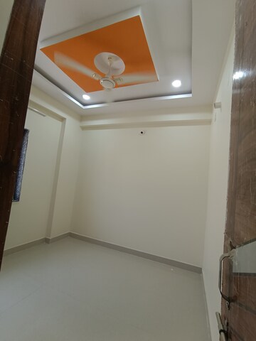 Furnished Amenities in 1 BHK Apartment at Kondapur – for Rent