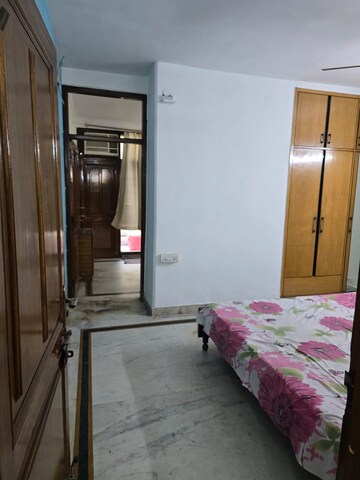 Room in 2.5 BHK Builder Floor at Kalkaji – for Rent