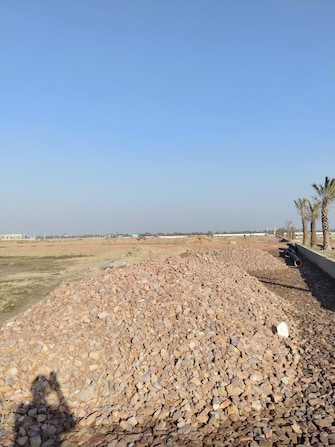 Plot For Resale in Chhatikara Vrindavan  8172875