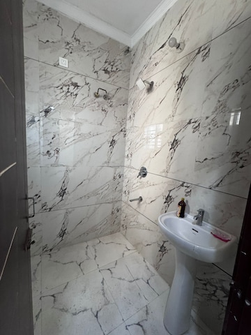 Bathroom in 2 BHK Apartment at Kharar Road – for Rent