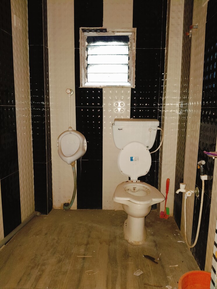 Floor Plan, baguiati Commercial Office Space 1200 Sq.Ft. In Baguiati Kolkata 8172890