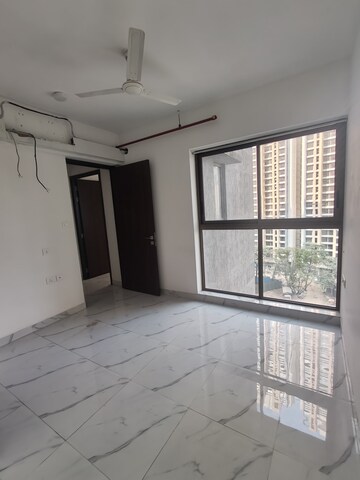 2 BHK Apartment For Rent in Raymond Ten X Habitat, Pokhran Road No 2