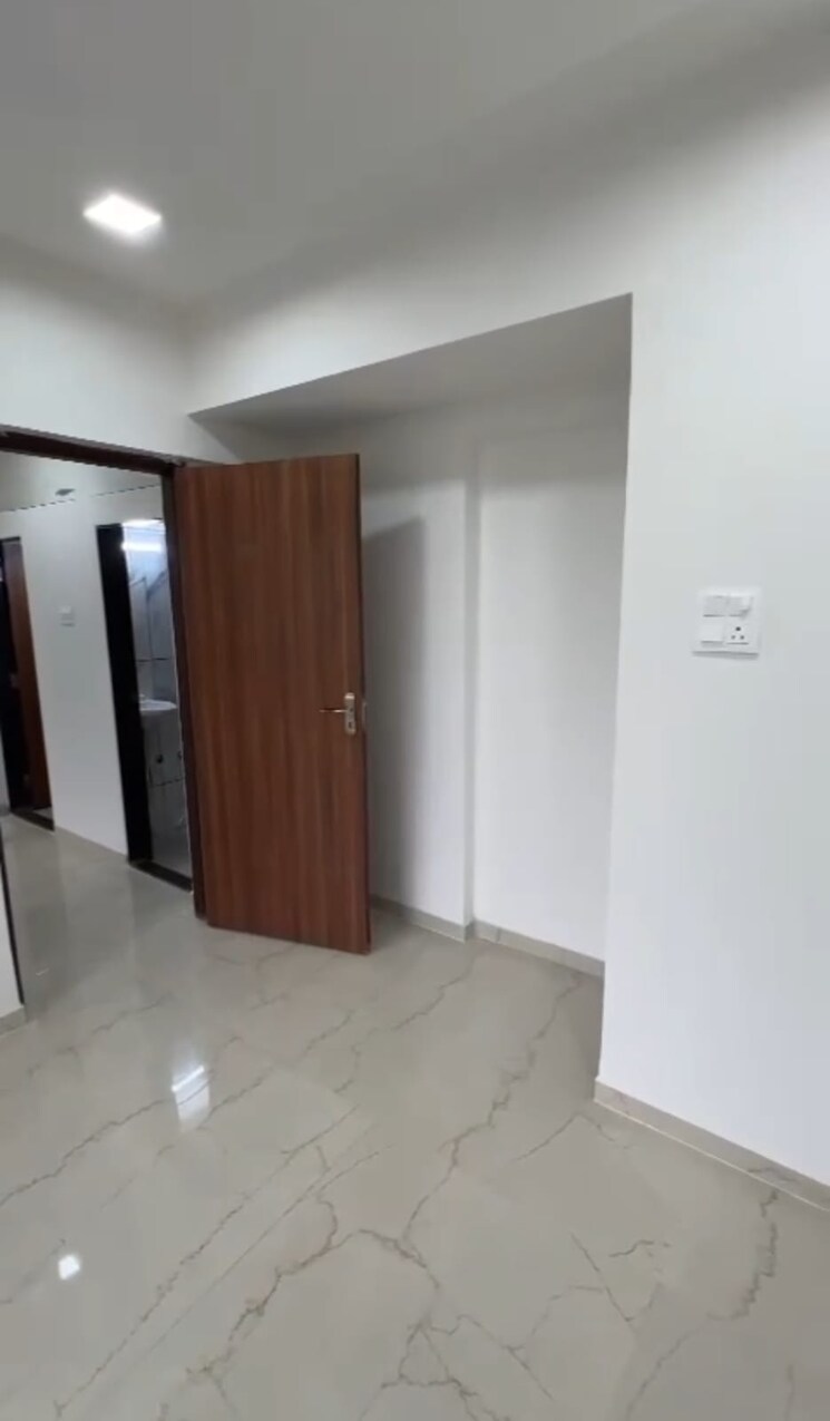 Room, jp-north-aviva 1 Bedroom 309 Sq.Ft. Apartment In Mira Road Thane 8173053
