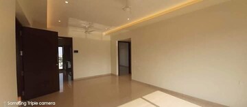 Room in 1 BHK Apartment at Girnar Heights Apartment, Nalasopara East – for Sale