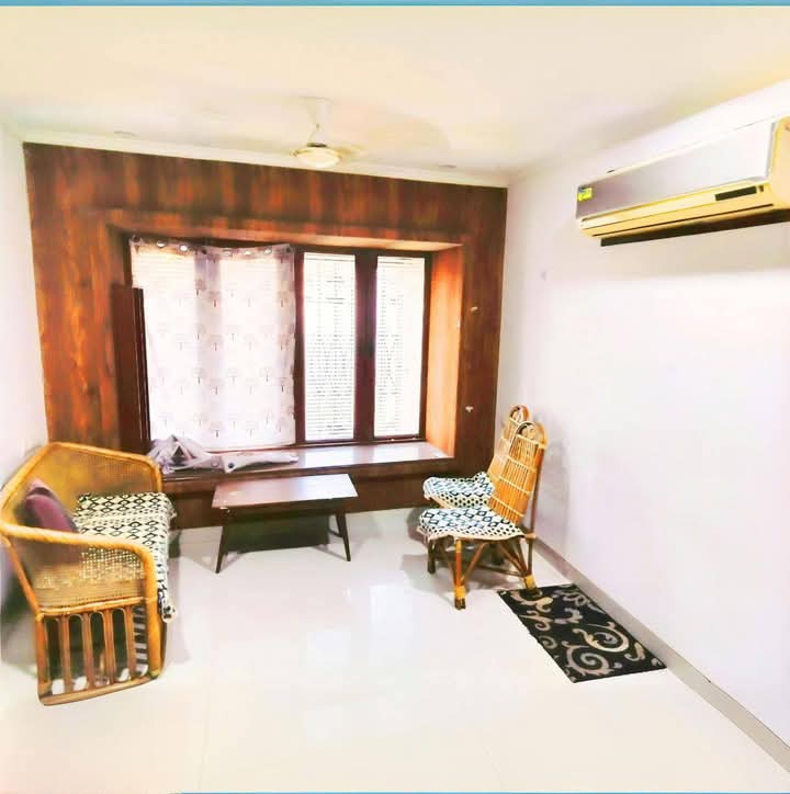 2 BHK Apartment For Sale in Girnar Heights Apartment