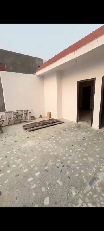 Bedroom in 6+ BHK Independent House at Greenotel Apartment, Zeta I Greater Noida – for Sale