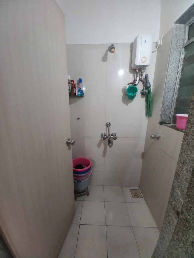 Bathroom, sadguru-avenue 1 Bedroom 358 Sq.Ft. Apartment In Dahisar East Mumbai 8173175