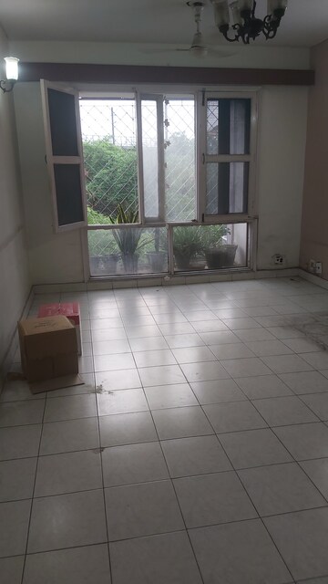 3.5 BHK Apartment For Rent in Mayur Vihar Delhi  8173188