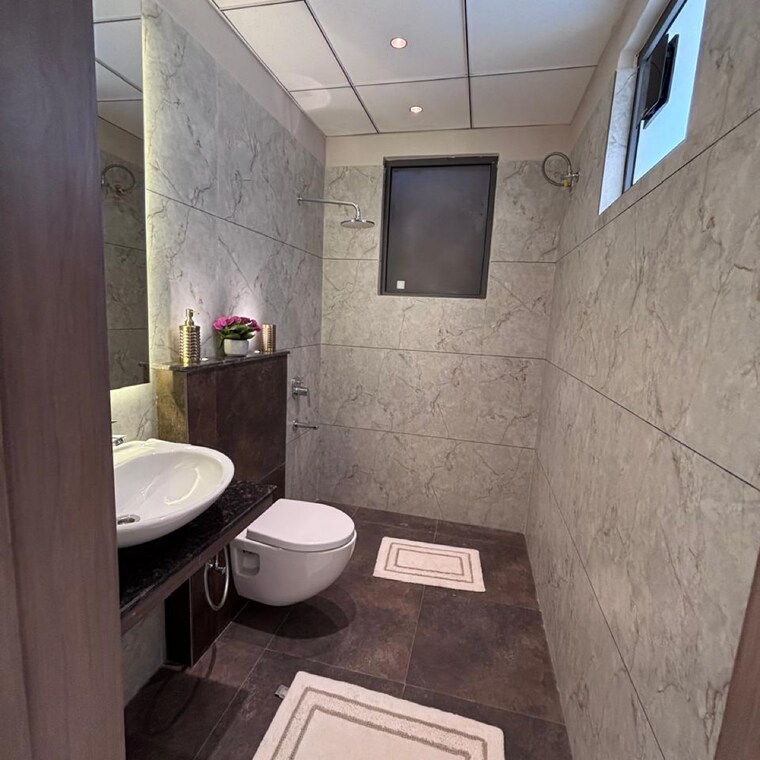 Bathroom, patiala road 4 Bedroom 3685 Sq.Ft. Apartment In Patiala Road Zirakpur 8173205