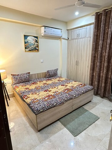 Bedroom in 3.5 BHK Builder Floor at Orchid Island, Sector 51 – for Rent