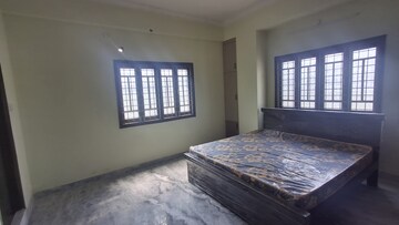 Room in 3 BHK Apartment at Narsingi – for Rent