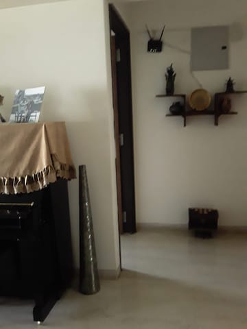 3 BHK Apartment For Resale in Vidhata Apartment Khar West Mumbai  8173278