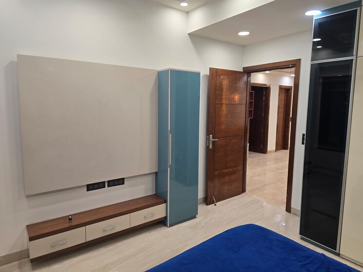 Room, niti khand 4 Bedroom 2400 Sq.Ft. Builder Floor In Niti Khand Ghaziabad 8173301