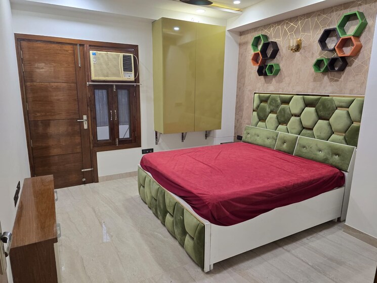 Bedroom, niti khand 4 Bedroom 2400 Sq.Ft. Builder Floor In Niti Khand Ghaziabad 8173301