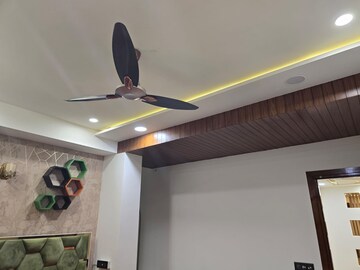 Furnished Amenities in 4 BHK Builder Floor at Niti Khand – for Sale