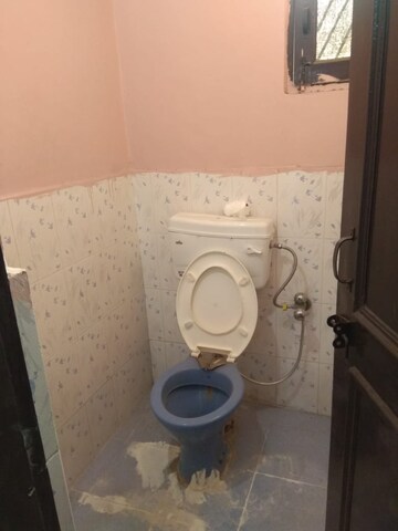 Bathroom in 1 BHK Builder Floor at Alpha Ii Greater Noida – for Rent