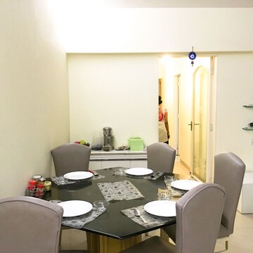 Team Area in 3 BHK Apartment at Satguru Kalyan, Khar West – for Sale