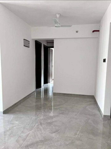Room in 2 BHK Apartment at Kohinoor Viva City, Dhanori – for Rent
