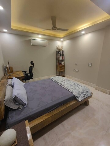 Bedroom in 1 RK Builder Floor at Dlf Cyber City, Sector 24 – for Rent