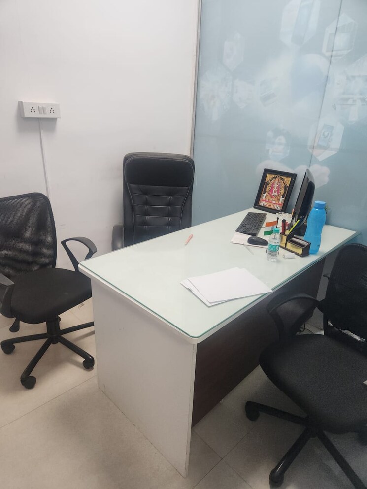 Team Area, nibr-1-aerocity Commercial Office Space 900 Sq.Ft. In Andheri East Mumbai 8173411