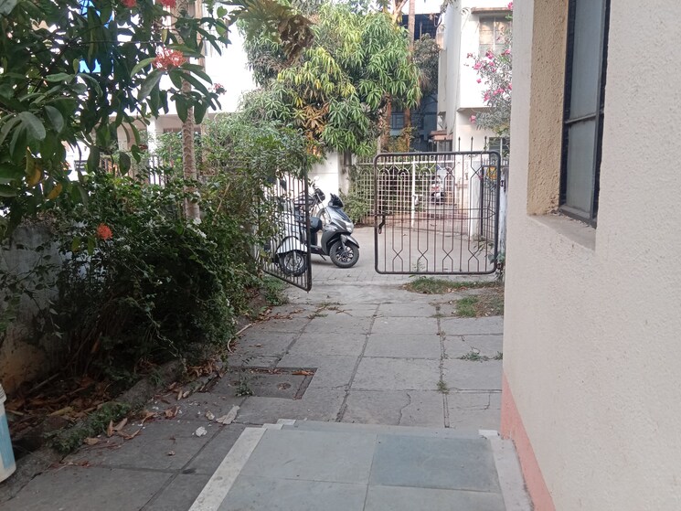 Balcony, raghavendra-chs 5 Bedroom 2000 Sq.Ft. Villa In Dhankawadi Pune 8173408