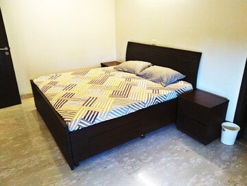 Bedroom in 2 BHK Builder Floor at Hauz Khas Enclave – for Rent